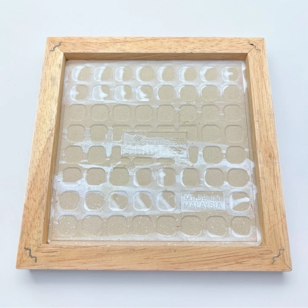Hallmark Cards Christmas Ceramic Quilt Design With Wood Trim Trivet Vintage